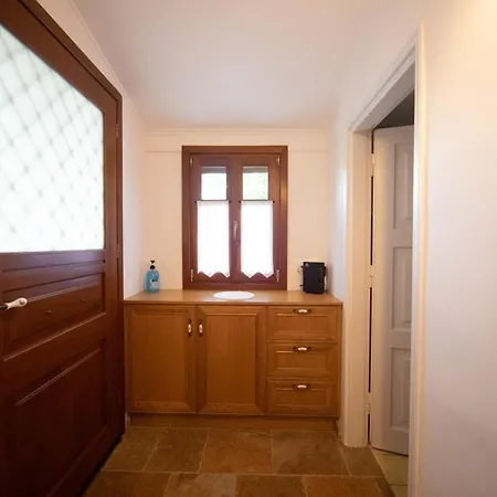 Casa De La Semesterbostad Katokhórion
