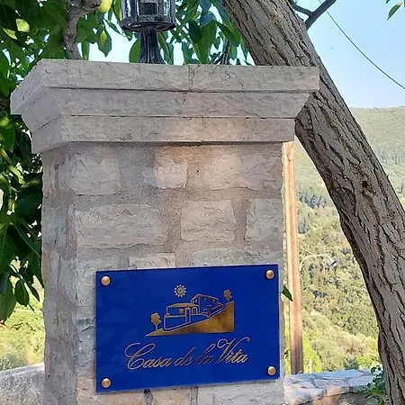 Casa De La Semesterbostad